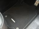 【純正フロアマット】乗車時は別のフロアマットを敷いていたので新品同然の状態です。