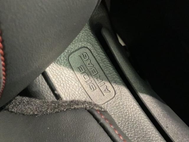 e:HEVホーム20週年特装車/試乗禁煙/プラチナホワイトP 禁煙 新車保証継承 Navi BTaudio ipod/USB接続 CD/フルセグTV リアカメラ ETC LEDライト ステリモ クル-ズCR シ-トH 衝突軽減 サイドSRS 緊急レスキュ-装置(28枚目)