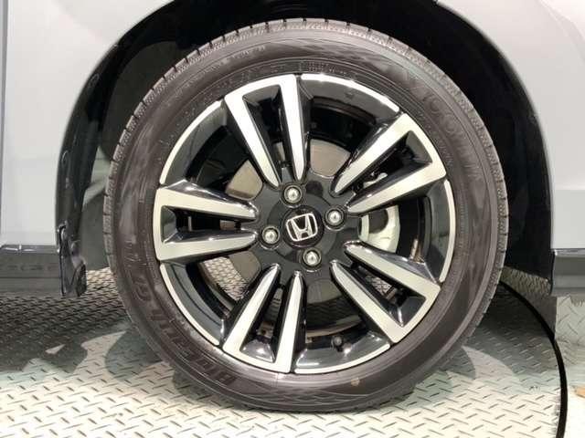 e:HEV RS 禁煙 当社試乗車 新車保証継承 大型Navi BTaudio USB接続可能 フルセグTV Rカメラ ETC LEDライト 衝突軽減装置 サイドカ-テンSRS クル-ズ機能 スマ-トキ- 整備記録簿(16枚目)