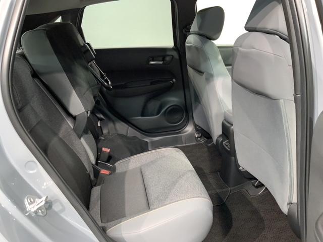 e:HEV RS 禁煙 当社試乗車 新車保証継承 大型Navi BTaudio USB接続可能 フルセグTV Rカメラ ETC LEDライト 衝突軽減装置 サイドカ-テンSRS クル-ズ機能 スマ-トキ- 整備記録簿(35枚目)