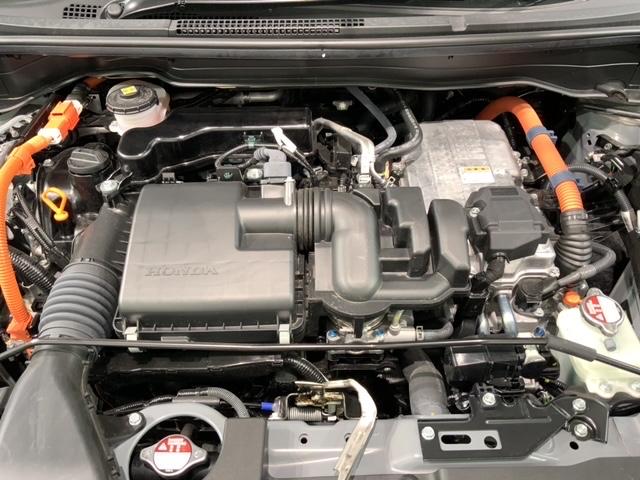 e:HEV RS 禁煙 当社試乗車 新車保証継承 大型Navi BTaudio USB接続可能 フルセグTV Rカメラ ETC LEDライト 衝突軽減装置 サイドカ-テンSRS クル-ズ機能 スマ-トキ- 整備記録簿(44枚目)