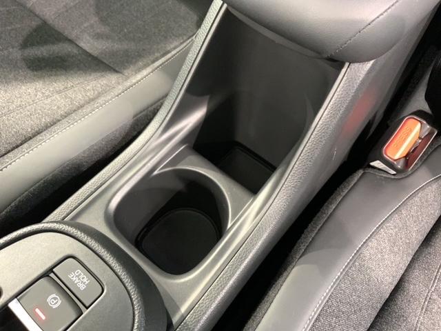 e:HEVホーム ホンダセンシング 禁煙 新車保証継承 大型Navi BTaudio USB接続可能/音録 フルセグDVD Rカメラ ETC LEDライト クル-ズCR 衝突軽減 サイドカ-テンSRS クル-ズ機能(29枚目)