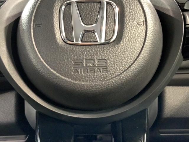 ｅ：ＨＥＶＸ　ＨｏｎｄａＳＥＮＳＩＮＧ　禁煙試乗車　最長５年保証　大型Ｎａｖｉ　ＢＴａｕｄｉｏ／　ワイヤレス充電　フルセグＴＶ　Ｒカメラ　ＥＴＣ２．０　ＬＥＤオ－トライト　クル－ズＣＲ　サイドカ－テンＳＲＳ　衝突軽減ブレ－キ　整備記録簿(21枚目)