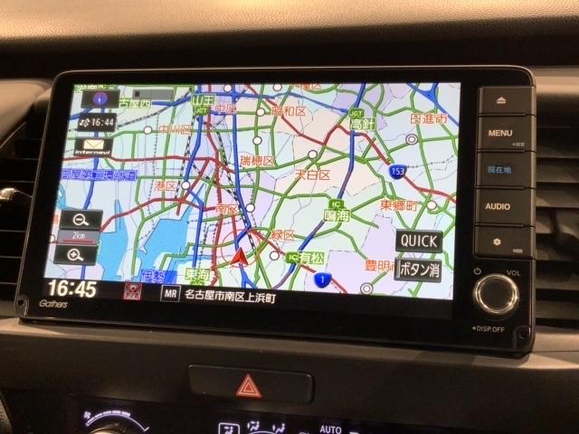 フィット ホーム　ＨＳＥＮＳＩＮＧ２ト－ン最長５年保証ナビ　衝突軽減ブレーキ　禁煙車　ワンオーナー　リアカメ　ＬＥＤライト　フルセグＴＶ　記録簿付　エアバッグ　スマ－トキ－　盗難防止装置　ＥＴＣ車載器　Ｗエアバック（6枚目）