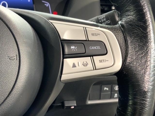 フィット ホーム　ＨＳＥＮＳＩＮＧ２ト－ン最長５年保証ナビ　衝突軽減ブレーキ　禁煙車　ワンオーナー　リアカメ　ＬＥＤライト　フルセグＴＶ　記録簿付　エアバッグ　スマ－トキ－　盗難防止装置　ＥＴＣ車載器　Ｗエアバック（11枚目）