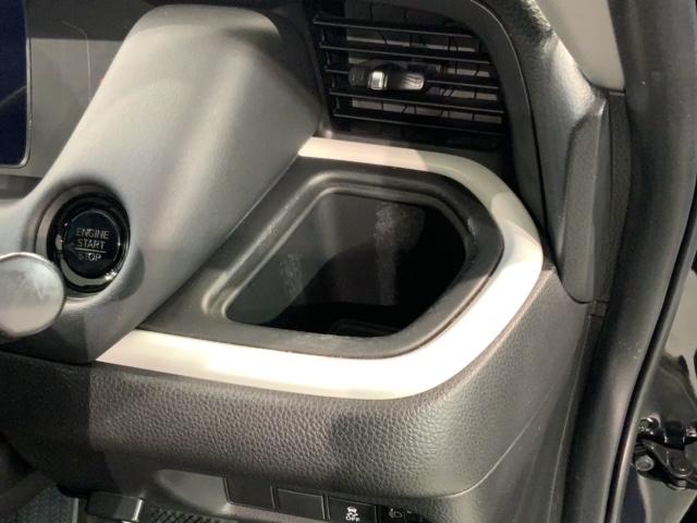 フィット ホーム　ＨＳＥＮＳＩＮＧ２ト－ン最長５年保証ナビ　衝突軽減ブレーキ　禁煙車　ワンオーナー　リアカメ　ＬＥＤライト　フルセグＴＶ　記録簿付　エアバッグ　スマ－トキ－　盗難防止装置　ＥＴＣ車載器　Ｗエアバック（28枚目）