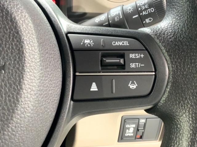Ｎ－ＢＯＸジョイ ベースグレード　ＨＳＥＮＳＩＮＧ２ト－ン新車保証試乗車　踏み間違い防止装置　Ｂカメラ　横滑り防止機能　ＬＥＤランプ　点検記録簿　クルーズコントロール　パワーウィンドウ　前席シートヒーター　スマートキー　フルセグＴＶ（11枚目）