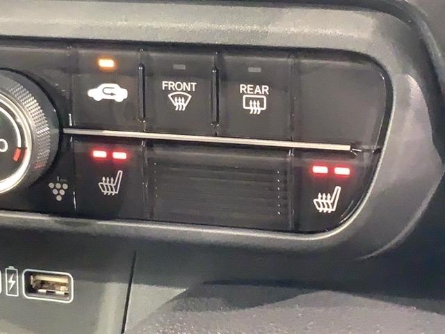 Ｎ－ＷＧＮカスタム Ｌ・ターボ　ＨＳＥＮＳＩＮＧ　新車保証試乗車　ワンオ－ナ－　ＬＥＤランプ　ワンオーナー車　Ｂカメ　サイドエアバック　前席シートヒーター　イモビ　スマートキー・プッシュスタート　キーフリー　横滑り防止　ＥＴＣ車載器（12枚目）