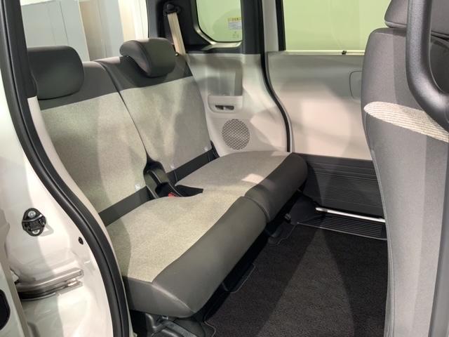 Ｎ－ＢＯＸ ベースグレード　ＨＳＥＮＳＩＮＧ　新車保証試乗車　ワンオ－ナ－　衝突軽減システム　スマートキ－　フルフラットシート　カーテンエアバック　イモビライザー　横滑り防止　オートクルーズ　ＬＥＤヘッドライト　キーフリー　禁煙（18枚目）
