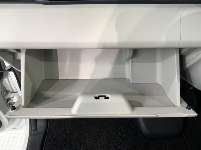 Ｎ－ＢＯＸ ベースグレード　ＨＳＥＮＳＩＮＧ　新車保証試乗車　ワンオ－ナ－　衝突軽減システム　スマートキ－　フルフラットシート　カーテンエアバック　イモビライザー　横滑り防止　オートクルーズ　ＬＥＤヘッドライト　キーフリー　禁煙（27枚目）