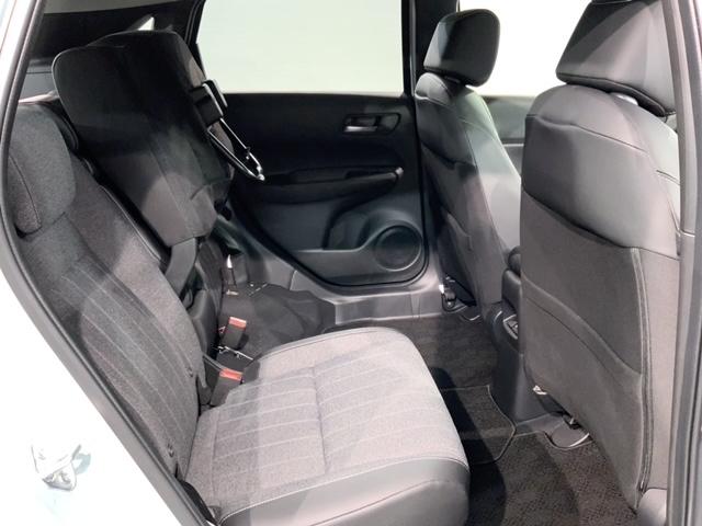 フィット e:HEVホーム HSENSING新車保証試乗車ワンオ-ナ- 前後誤発進抑制機能 助手席エアバッグ 運転席エアバッグ 1オナ 禁煙 LEDライト USB接続 バックカメラ ABS サイドエアバッグ フルセグTV 記録簿(36枚目)