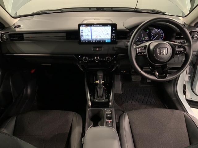 ヴェゼル e:HEVZ H SENSING 新車保証 試乗車 ワンオ-ナ- 純正ナビTV Rカメラ BTオ-ディオ ETC LEDライトVSA シ-トヒ-タ- クルコン アルミ スマ-トキ- スペアキ- 盗難防止装置 AAC(9枚目)