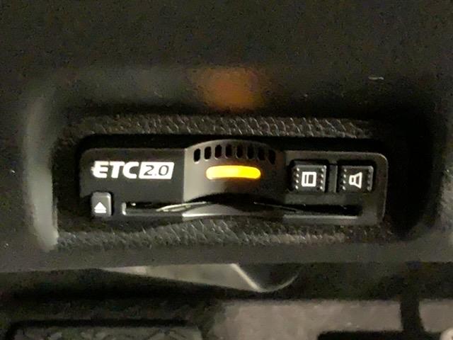 ヴェゼル e:HEVZ H SENSING 新車保証 試乗車 ワンオ-ナ- 純正ナビTV Rカメラ BTオ-ディオ ETC LEDライトVSA シ-トヒ-タ- クルコン アルミ スマ-トキ- スペアキ- 盗難防止装置 AAC(12枚目)