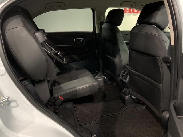 ヴェゼル e:HEVZ H SENSING 新車保証 試乗車 ワンオ-ナ- 純正ナビTV Rカメラ BTオ-ディオ ETC LEDライトVSA シ-トヒ-タ- クルコン アルミ スマ-トキ- スペアキ- 盗難防止装置 AAC(34枚目)