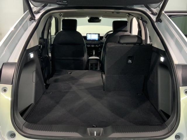 ヴェゼル e:HEVZ H SENSING 新車保証 試乗車 ワンオ-ナ- 純正ナビTV Rカメラ BTオ-ディオ ETC LEDライトVSA シ-トヒ-タ- クルコン アルミ スマ-トキ- スペアキ- 盗難防止装置 AAC(39枚目)