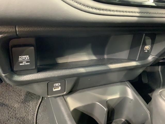 WR-V Z+ブラックスタイル H SENSING 新車保証 試乗車 ワンオーナー ナビLXM-245ZFEi TV Rカメラ BTオ-ディオ ETC LEDライト VSA クルコン アルミ スマ-トキ- スペアキ- 盗難防止装置(27枚目)