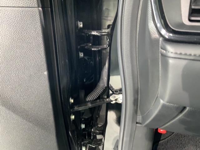 WR-V Z+ブラックスタイル H SENSING 新車保証 試乗車 ワンオーナー ナビLXM-245ZFEi TV Rカメラ BTオ-ディオ ETC LEDライト VSA クルコン アルミ スマ-トキ- スペアキ- 盗難防止装置(42枚目)