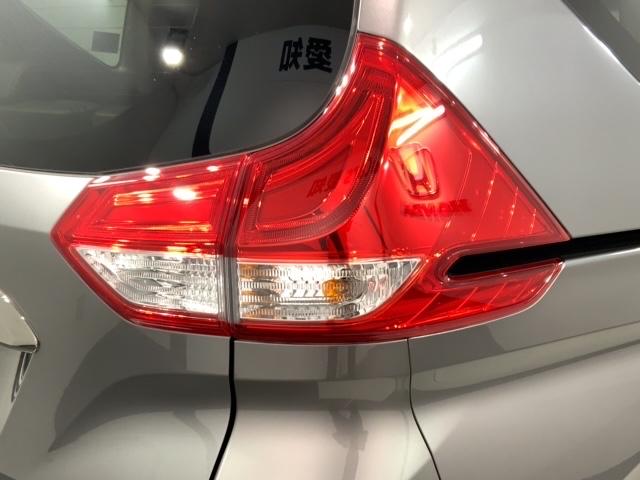 フリード クロスター・ホンダセンシング 最長5年保証 ワンオ-ナ- ナビVXM-214VFi TV Rカメラ CD録音 BTオ-ディオ DVD ETC LEDライト 両側電動ドア VSA シ-トヒ-タ- アルミ スマ-トキ- スペアキー(45枚目)