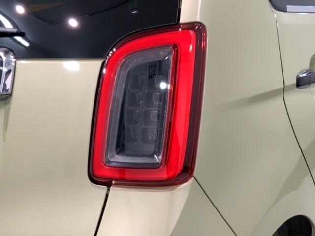 自社商品化センターにて内外装のクリーニングを実施しております！