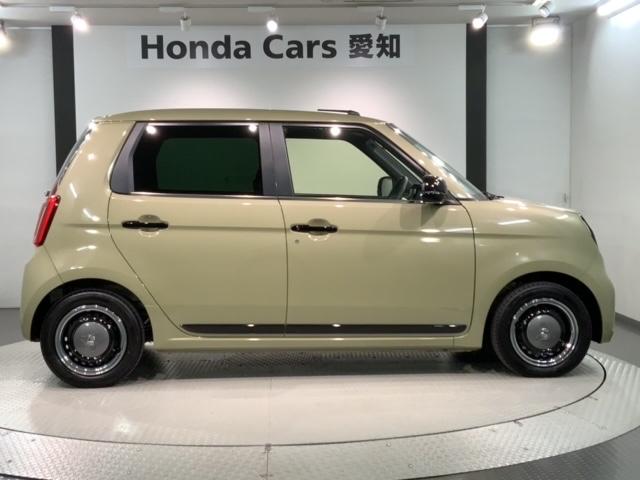 自社商品化センターにて内外装のクリーニングを実施しております！