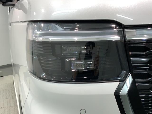 Ｎ－ＢＯＸカスタム ベースグレード　Ｈ　ＳＥＮＳＩＮＧ　新車保証　試乗車　ワンオ－ナ－　ナビＬＸＵ－２４２ＮＢｉ　ＴＶ　Ｒカメラ　ＣＤ録音　ＢＴオ－ディオ　ＤＶＤ　シ－トヒ－タ－　ＥＴＣ　ＬＥＤライト　両側電動ドア　ＶＳＡ　スマ－トキ－（8枚目）