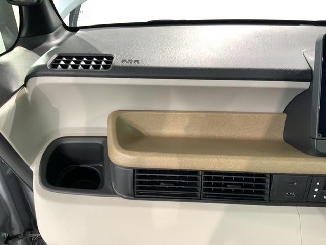 Ｎ－ＢＯＸ ベースグレード　コンフォートパッケージ　Ｈ　ＳＥＮＳＩＮＧ　新車保証　試乗車　ワンオ－ナ－　ナビＬＸＵ－２４２ＮＢｉ　ＴＶ　Ｒカメラ　ＣＤ録音　ＢＴオ－ディオ　ＤＶＤ　シ－トヒ－タ－ＥＴＣ　ＬＥＤライト　両側電動ドア（26枚目）