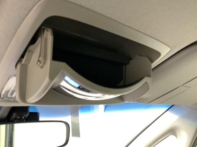 ステップワゴンスパーダ スパーダハイブリッドＧホンダセンシング　１年保証　ワンオ－ナ－　ナビＶＸＭ－１８５ＶＦＮｉ　ＴＶ　Ｒカメラ　ＣＤ録音　ＢＴオ－ディオ　ＤＶＤ　ＥＴＣ　ＬＥＤライト　両側電動ドア　ＶＳＡクルコン　アルミ　スマ－トキ－　スペアキ－盗難防止装置（29枚目）