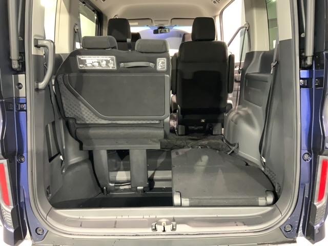 ステップワゴンスパーダ スパーダハイブリッドＧホンダセンシング　１年保証　ワンオ－ナ－　ナビＶＸＭ－１８５ＶＦＮｉ　ＴＶ　Ｒカメラ　ＣＤ録音　ＢＴオ－ディオ　ＤＶＤ　ＥＴＣ　ＬＥＤライト　両側電動ドア　ＶＳＡクルコン　アルミ　スマ－トキ－　スペアキ－盗難防止装置（38枚目）