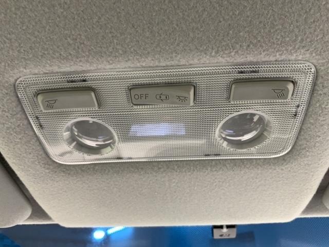 当社の車両には『安心して車選びをしていただくために』お支払い総額を表示しております。税金、自賠責保険料、登録費用、リサイクル料金が含まれており、県内登録及び届出で店頭納車の場合になります。