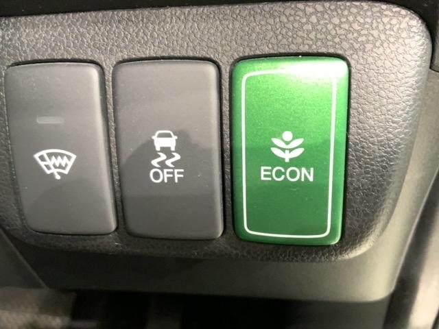 フィットシャトルハイブリッド ハイブリッド・ナビプレミアムセレクション　１年保証　純正ナビ　ＴＶ　Ｒカメラ　ＣＤ録音　音楽機器接続　ＤＶＤ　ＥＴＣ　ＨＩＤ　アルミ　スマ－トキ－　盗難防止装置　整備記録簿　ＡＡＣ　ドアバイザ－　Ｗエアバッグ　ＵＳＢ　Ｂカメラ　ＨＤＤナビ（14枚目）