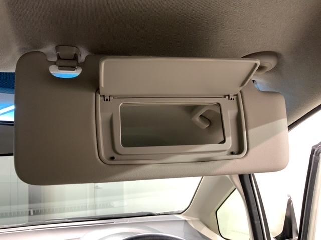 フィットシャトルハイブリッド ハイブリッド・ナビプレミアムセレクション　１年保証　純正ナビ　ＴＶ　Ｒカメラ　ＣＤ録音　音楽機器接続　ＤＶＤ　ＥＴＣ　ＨＩＤ　アルミ　スマ－トキ－　盗難防止装置　整備記録簿　ＡＡＣ　ドアバイザ－　Ｗエアバッグ　ＵＳＢ　Ｂカメラ　ＨＤＤナビ（16枚目）