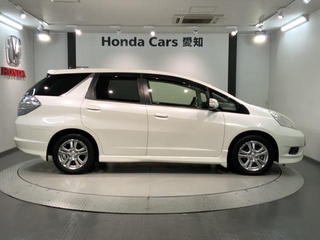 フィットシャトルハイブリッド ハイブリッド・ナビプレミアムセレクション　１年保証　純正ナビ　ＴＶ　Ｒカメラ　ＣＤ録音　音楽機器接続　ＤＶＤ　ＥＴＣ　ＨＩＤ　アルミ　スマ－トキ－　盗難防止装置　整備記録簿　ＡＡＣ　ドアバイザ－　Ｗエアバッグ　ＵＳＢ　Ｂカメラ　ＨＤＤナビ（48枚目）