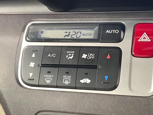 Ｎ－ＯＮＥ ツアラー　１年保証　ワンオ－ナ－　ナビ　ＴＶ　Ｒカメラ　ＢＴオ－ディオ　ＤＶＤ　ＥＴＣ　ＶＳＡ　スマ－トキ－　盗難防止装置　整備記録簿　ＡＡＣ　スペアキ－　ベンチシ－ト　Ｗエアバッグ　イモビライザー　禁煙　ＰＳ（8枚目）