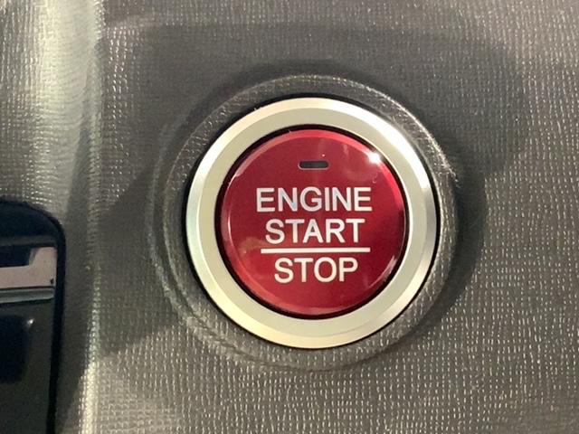 Ｎ－ＯＮＥ ツアラー　１年保証　ワンオ－ナ－　ナビ　ＴＶ　Ｒカメラ　ＢＴオ－ディオ　ＤＶＤ　ＥＴＣ　ＶＳＡ　スマ－トキ－　盗難防止装置　整備記録簿　ＡＡＣ　スペアキ－　ベンチシ－ト　Ｗエアバッグ　イモビライザー　禁煙　ＰＳ（12枚目）