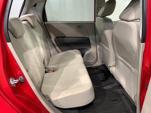 Ｎ－ＯＮＥ ツアラー　１年保証　ワンオ－ナ－　ナビ　ＴＶ　Ｒカメラ　ＢＴオ－ディオ　ＤＶＤ　ＥＴＣ　ＶＳＡ　スマ－トキ－　盗難防止装置　整備記録簿　ＡＡＣ　スペアキ－　ベンチシ－ト　Ｗエアバッグ　イモビライザー　禁煙　ＰＳ（16枚目）