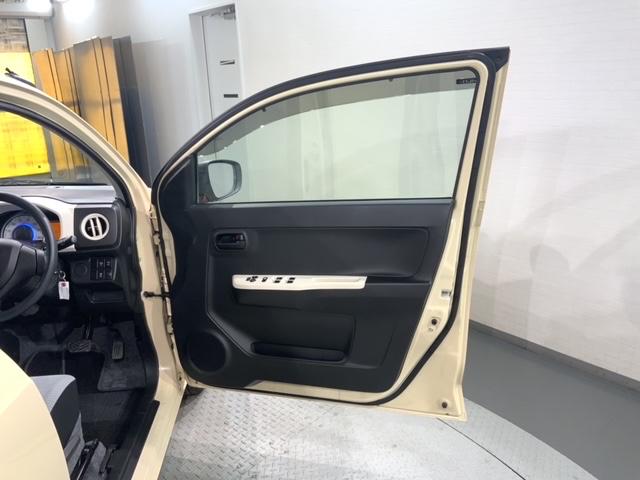 アルト Ｓ　保証付　ワンオ－ナ－　シ－トヒ－タ－　衝突軽減Ｂ　ＥＴＣ　横滑り防止　キ－レス　整備記録簿　ドアバイザ－　エアコン　Ｗエアバッグ　電動電格ミラー　１オーナー　ＡＡＣ　全席ＰＷ　禁煙　キーレス　ＡＢＳ（16枚目）