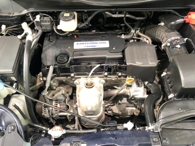 ���Џ��i���Z���^�[�ɂē��O���̃N���[�j���O�����{���Ă���܂��I