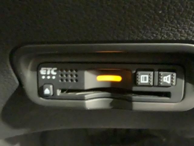 ヴェゼル ハイブリッドＺ・ホンダセンシング　最長５年保証　ナビＶＸＭ－１９７ＶＦＥｉ　ＴＶ　Ｒカメラ　ＣＤ録音　ＢＴオ－ディオ　ＤＶＤ　ＥＴＣ　ＬＥＤライト　ＶＳＡ　シ－トヒ－タ－　アルミ　スマ－トキ－　スペアキー　盗難防止装置　整備記録簿（12枚目）