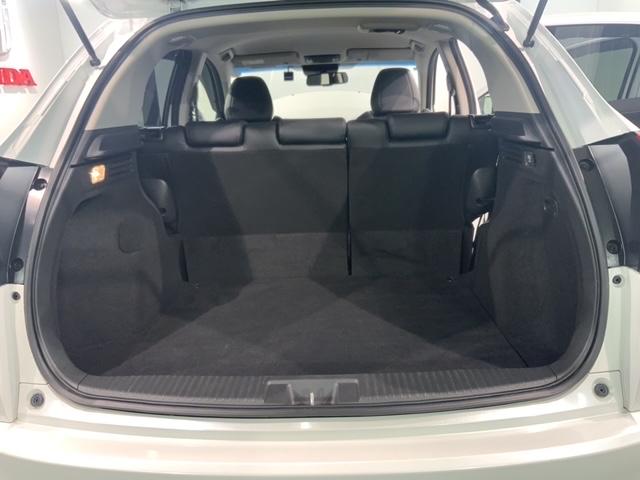 ヴェゼル ハイブリッドＺ・ホンダセンシング　最長５年保証　ナビＶＸＭ－１９７ＶＦＥｉ　ＴＶ　Ｒカメラ　ＣＤ録音　ＢＴオ－ディオ　ＤＶＤ　ＥＴＣ　ＬＥＤライト　ＶＳＡ　シ－トヒ－タ－　アルミ　スマ－トキ－　スペアキー　盗難防止装置　整備記録簿（35枚目）