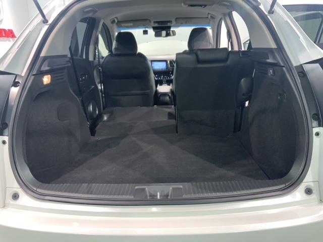 ヴェゼル ハイブリッドＺ・ホンダセンシング　最長５年保証　ナビＶＸＭ－１９７ＶＦＥｉ　ＴＶ　Ｒカメラ　ＣＤ録音　ＢＴオ－ディオ　ＤＶＤ　ＥＴＣ　ＬＥＤライト　ＶＳＡ　シ－トヒ－タ－　アルミ　スマ－トキ－　スペアキー　盗難防止装置　整備記録簿（37枚目）