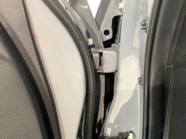 フィット ｅ：ＨＥＶＲＳ　ペット臭有り　Ｈ　ＳＥＮＳＩＮＧ　最長５年保証　純正ナビ　ＴＶ　Ｒカメラ　ＥＴＣ　ＬＥＤライト　ＶＳＡ　アルミ　スマ－トキ－　スペアキ－　盗難防止装置　整備記録簿　ドアバイザ－　ＡＡＣ　Ｗエアバッグ（42枚目）