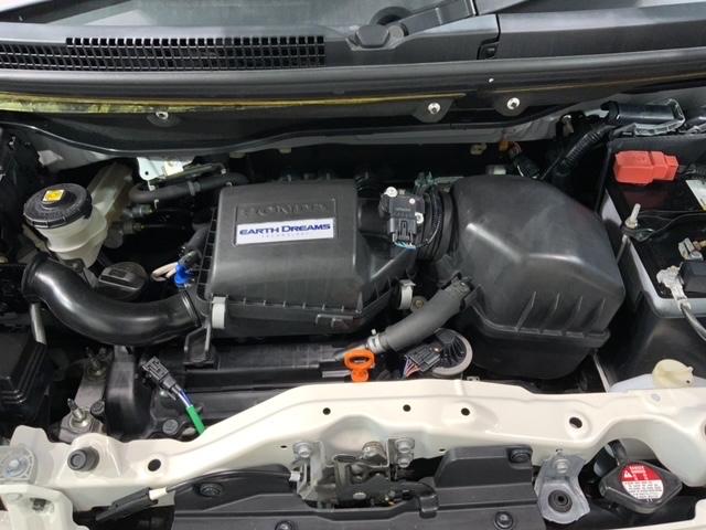 ���Џ��i���Z���^�[�ɂē��O���̃N���[�j���O�����{���Ă���܂��I