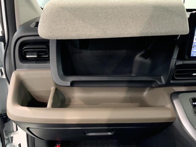 フリード ｅ：ＨＥＶエアー　Ｈ　ＳＥＮＳＩＮＧ　最長５年保証　ワンオ－ナ－　ナビＬＸＭ－２４２ＺＦＮｉ　ＴＶ　Ｒカメラ　ＢＴオ－ディオ　ＥＴＣ　ＬＥＤライト　両側電動ドア　ＶＳＡ　クルコン　スマ－トキ－　スペアキ－　盗難防止装置（25枚目）