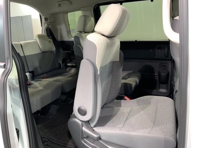 フリード ｅ：ＨＥＶエアー　Ｈ　ＳＥＮＳＩＮＧ　最長５年保証　ワンオ－ナ－　ナビＬＸＭ－２４２ＺＦＮｉ　ＴＶ　Ｒカメラ　ＢＴオ－ディオ　ＥＴＣ　ＬＥＤライト　両側電動ドア　ＶＳＡ　クルコン　スマ－トキ－　スペアキ－　盗難防止装置（36枚目）