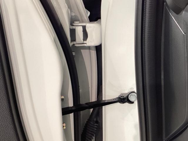 ヴェゼル ｅ：ＨＥＶＸ　Ｈ　ＳＥＮＳＩＮＧ　最長５年保証　ワンオーナー　ナビＶＸＵ－２４５ＶＺｉ　ＴＶ　Ｒカメラ　ＣＤ録音　ＢＴオ－ディオ　ＤＶＤ　ＥＴＣ　ＬＥＤライト　ＶＳＡ　クルコン　アルミ　フォグ　スマートキー　ＡＡＣ（42枚目）