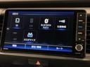 ｅ：ＨＥＶＲＳ　ＨｏｎｄａＳＥＮＳＩＮＧ　禁煙　新車保証継承　大型Ｎａｖｉ　ＢＴａｕｄｉｏ　ＵＳＢ接続可／音録　フルセグＤＶＤ　Ｒカメラ　ＥＴＣ　ＬＥＤライト　クル－ズＣＲ　衝突軽減　サイドカ－テンＳＲＳ　クル－ズ機能　スマ－トキ－（40枚目）