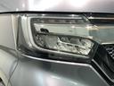 LEDヘッドライトは、点灯の瞬間から最大光量を発揮し、突然暗くなるトンネルなどでの安定感を高めます。