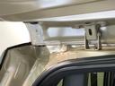 ベースグレード　ＨＳＥＮＳＩＮＧ２ト－ン新車保証試乗車　踏み間違い防止装置　Ｂカメラ　横滑り防止機能　ＬＥＤランプ　点検記録簿　クルーズコントロール　パワーウィンドウ　前席シートヒーター　スマートキー　フルセグＴＶ（43枚目）