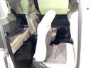 豊富に在庫を取り揃えています。軽自動車からミニバン、セダン、SUV、話題のハイブリッド車などなど続々入荷中です!
