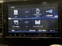 アブソルート・ＥＸホンダセンシング　１年保証　ナビＶＸＭ－１８５ＶＦＮｉ　ＴＶ　Ｒカメラ　マルチビュ－　ＣＤ録音　ＢＴオ－ディオ　ＤＶＤ　ＥＴＣ　ＬＥＤライト　両側電動ドアＶＳＡ　クルコン　アルミ　スマ－トキ－　スペアキ－　盗難防止装置（41枚目）